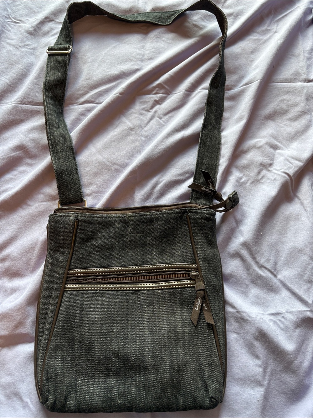 thirty-one Crossbody Shoulder Bag in Dark Denim